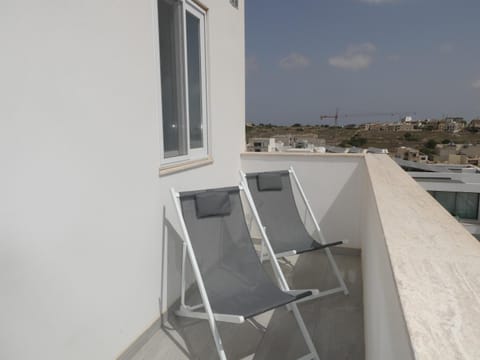 Balcony/Terrace, City view