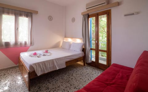 Minoa sea rooms Apartment in Crete