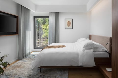 TV and multimedia, Bedroom
