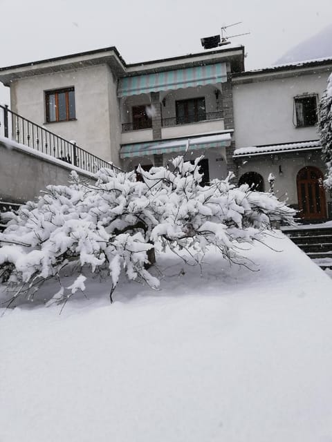 Il Giardino Segreto Apartment in Canton of Valais