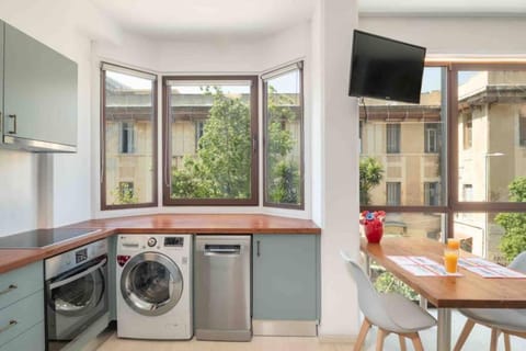 TV and multimedia, Kitchen or kitchenette, Dining area, dishwasher, pet friendly, washing machine, dryer