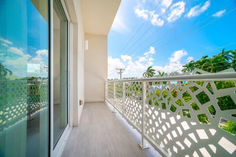 Cayman Luxury Rentals at The Grove Apartment in Grand Cayman