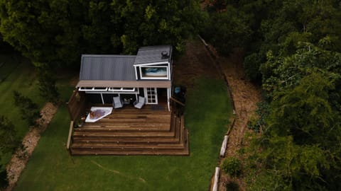 Property building, Day, Garden, Hot Tub, Garden view