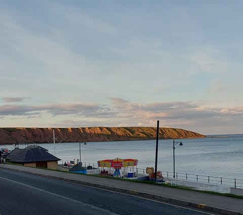 Daffodil Guest House Bed and Breakfast in Filey