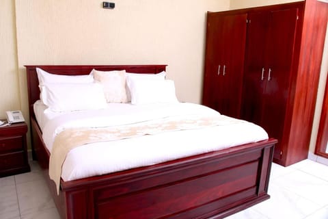 Residence Le Bonheur - Serviced apartment by Douala Airport/Mall Copropriété in Douala