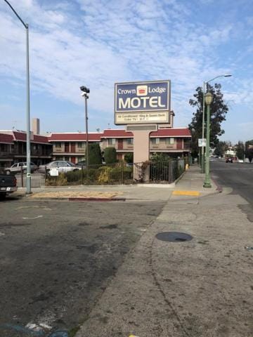 Crown Lodge Motel Motel in Oakland