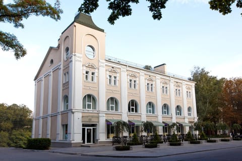 Schiller Hotel in Dnipropetrovsk Oblast