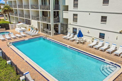 Cape Palms Apartment in Cape Canaveral