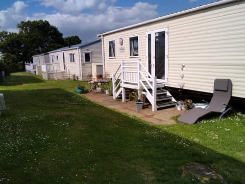 Private caravan situated at Parkdean Holiday Resort St Margaret's at Cliffe number 18 Campground/ 
RV Resort in Dover District