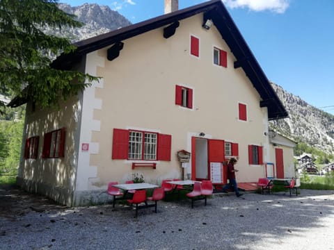 Rifugio La Capanna Hostel in Montgenèvre