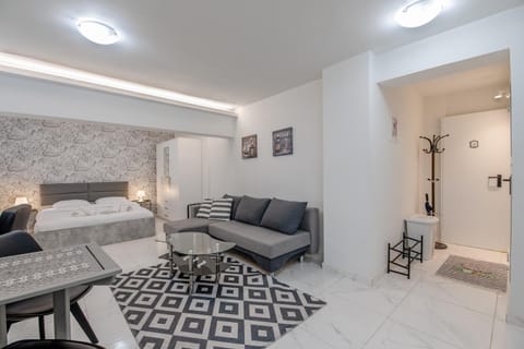 Living room, Bedroom