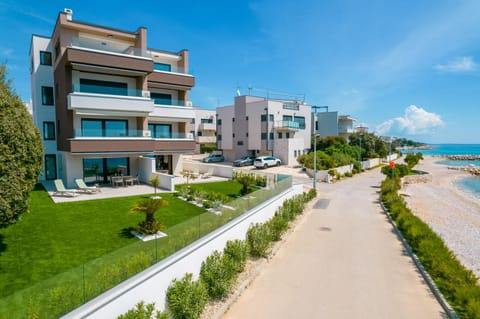 Property building, Neighbourhood, Bird's eye view, Beach