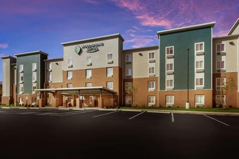 WoodSpring Suites Dayton North Hotel in Vandalia