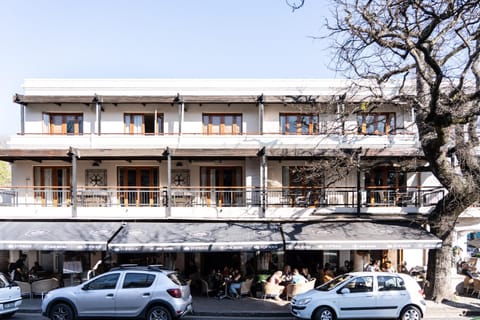 Avemore Jan Cats No 5 full backup power Apartment in Stellenbosch