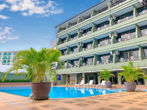 Property building, Pool view