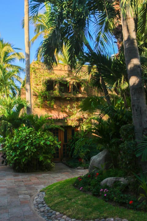 Villas El Rancho Green Resort Aparthotel in Mazatlan