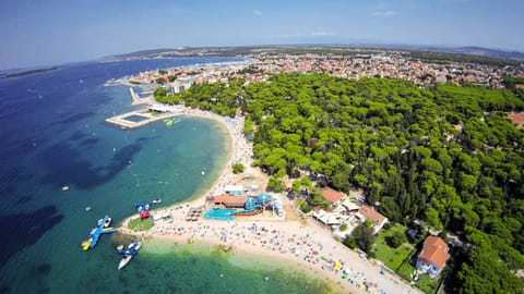 Apartman Marica with swimmingpool Condo in Biograd na Moru