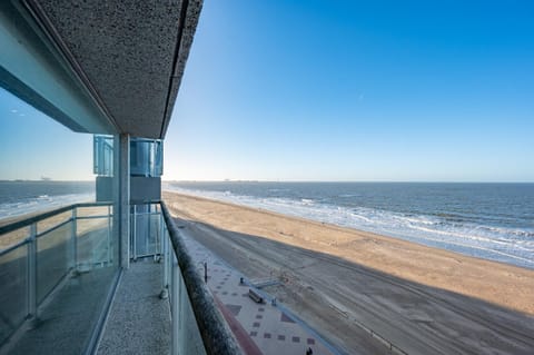 View (from property/room), Balcony/Terrace, Beach, Sea view