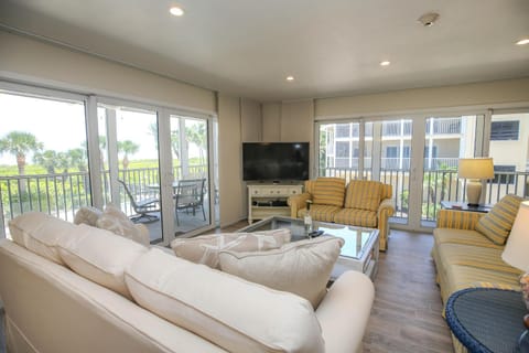 Surfside 12 Unit B1 House in Sanibel Island