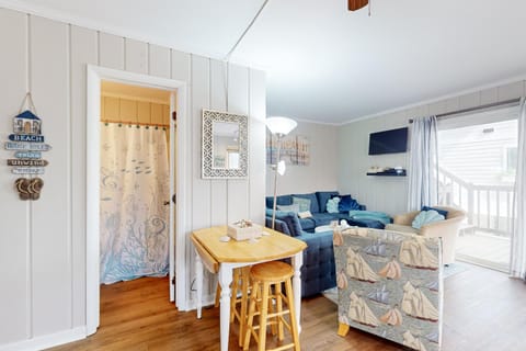 Tower Shores -- 39575 Admiral Appartement in Sussex County