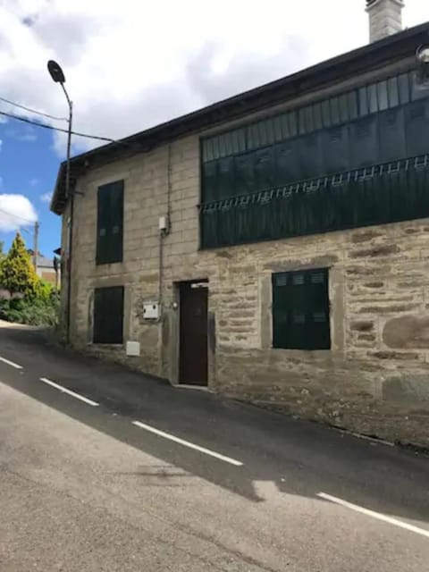 Property building, Facade/entrance, Off site, Street view