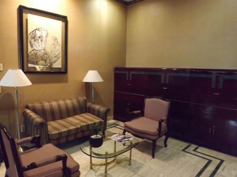 Living room, Lobby or reception