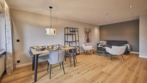 Photo of the whole room, Seating area, Dining area