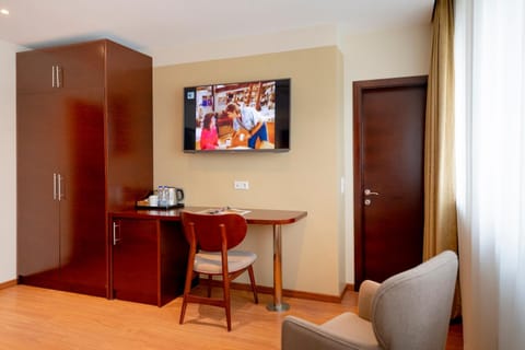 TV and multimedia, Coffee/tea facilities, hair dresser, wardrobe