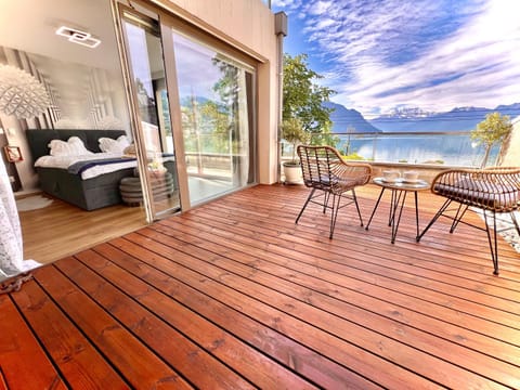 Balcony/Terrace, Bedroom, Mountain view, Sea view, Breakfast