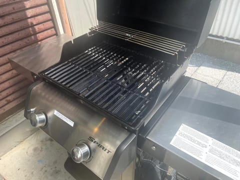 BBQ facilities, BBQ facilities