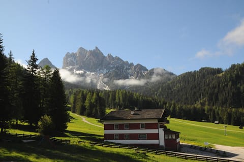 Natural landscape, Hiking, Mountain view