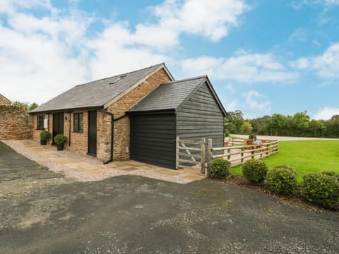 Frith Green House in Malvern Hills District