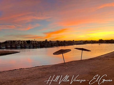 Hill Villa Venezia El Gouna: pool, beach & WiFi Villa in Hurghada