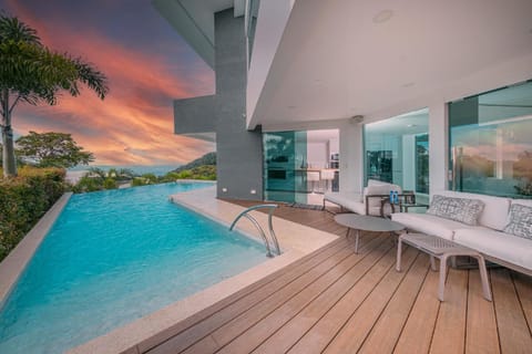 Luxury Villa Los Monos W Private Pool & Oceanview Villa in Playa Hermosa