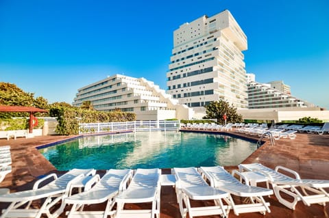 Property building, Pool view, Swimming pool