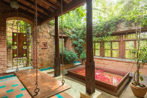 Hostie Chinar Haveli - Heritage home with Pool, Gurgaon Villa in New Delhi