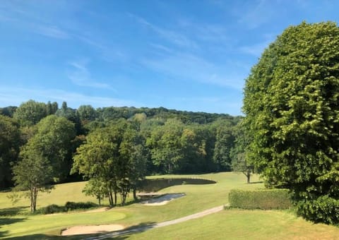 château de Beuzeval, golf de Hougate Apartment in Houlgate