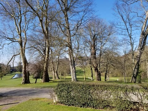 château de Beuzeval, golf de Hougate Apartment in Houlgate