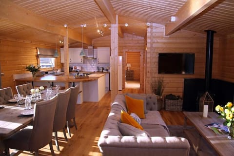 Cambridgeshire Lakes - luxury lodges in a stunning lake location House in South Cambridgeshire District