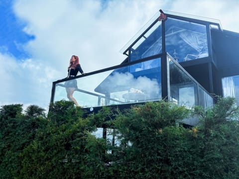 Property building, Day, View (from property/room), Balcony/Terrace, Garden view