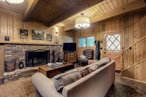 Wooded Comfort House in Lake Arrowhead