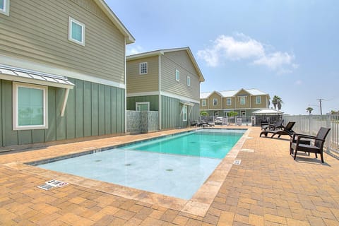 Serenity Island Apartment in North Padre Island