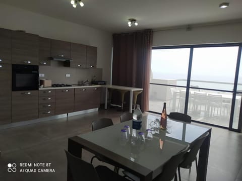 Modern penthouse with amazing sea view Apartment in Marsaskala