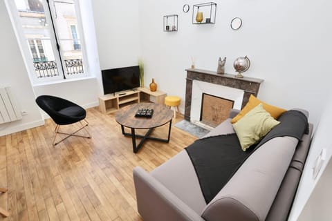 Napoléon Gare 6 T2 1er etage ByLocly Apartment in Brittany