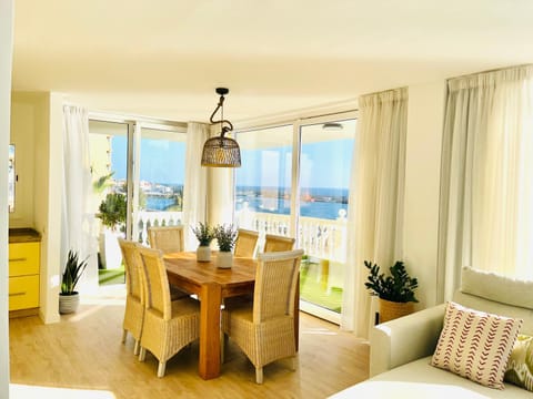 Sunset Ocean View Apartment in Arguineguín