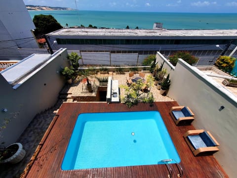 Casa Áurea! A 100 metros da areia de Ponta Negra, com vista deslumbrante do mar House in Parnamirim