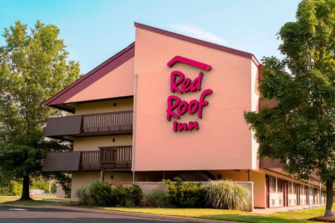Red Roof Inn Philadelphia - Oxford Valley Motel in Jersey Shore