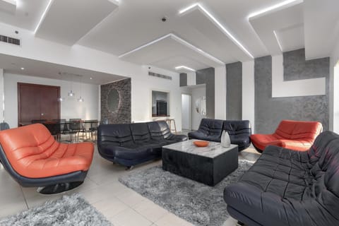 Elan Rimal 5 Suites Apartment in Dubai