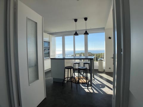 Dining area, Sea view