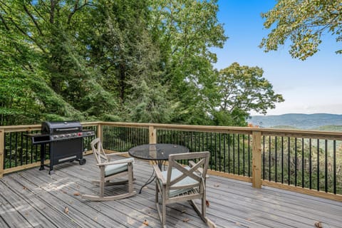 Cherrybrook House in Beech Mountain